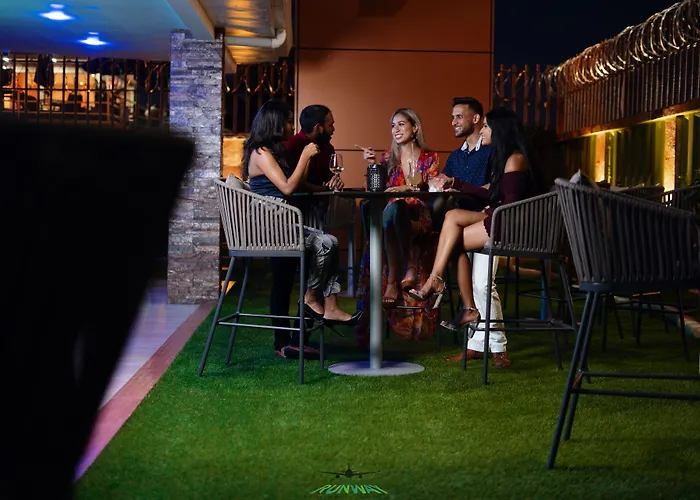 Runway Hotel