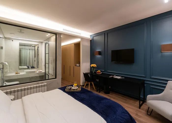 Votre Hotel