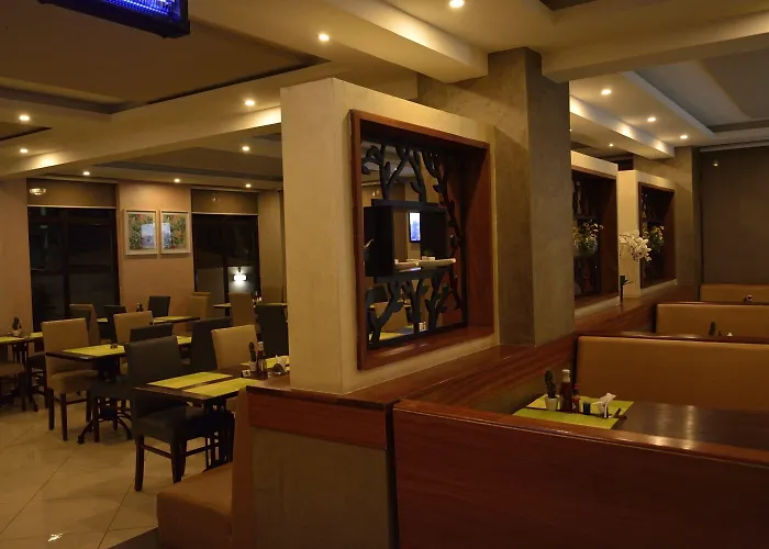 Razana Hotel