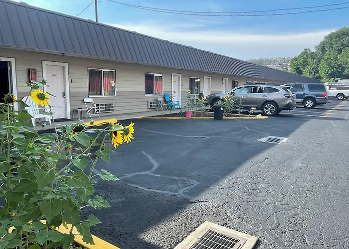 Budget 8 Motel