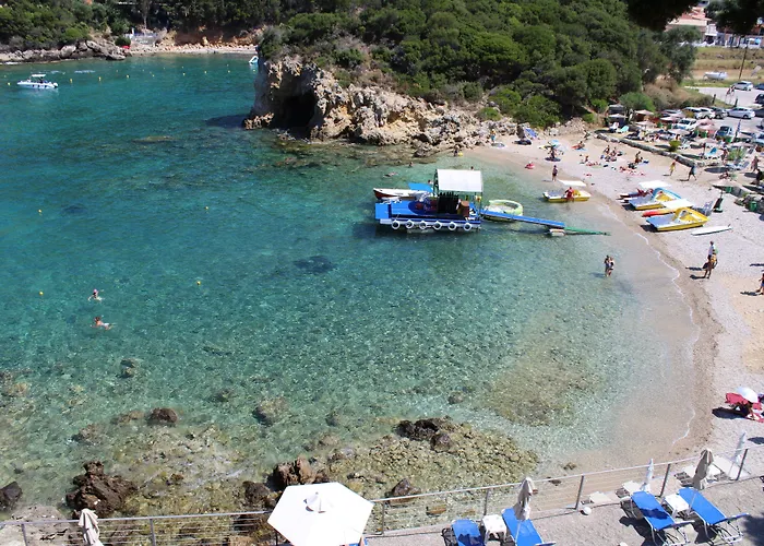 Zefiros Traditional Hotel