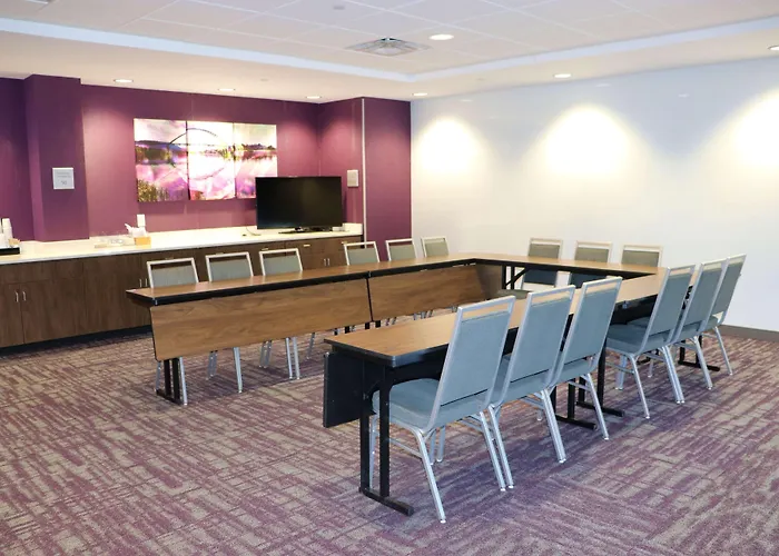 Hampton Inn Mcminnville, Tn