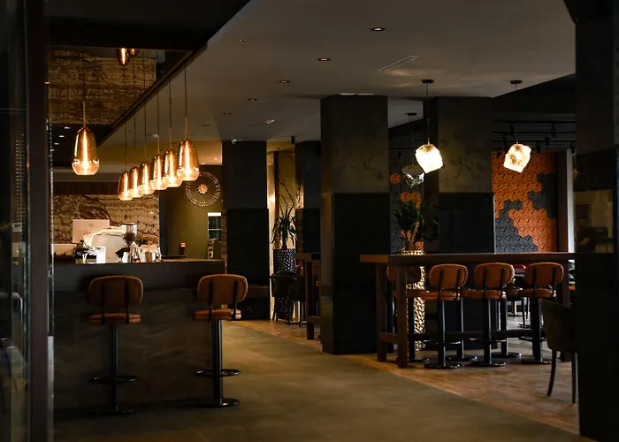 Premium Park Hotel