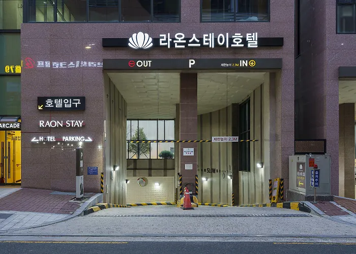 Raonstay In Perla Hotel