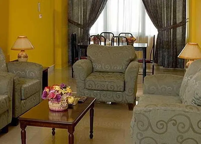 Al Muntazah Plaza Hotel