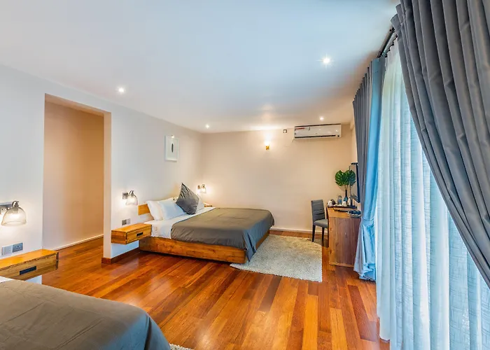Aryana Boutique Hotel