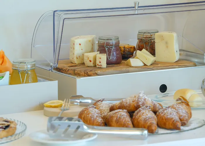 Suite Hotel L'Oasi Di Riaci (Adults Only)
