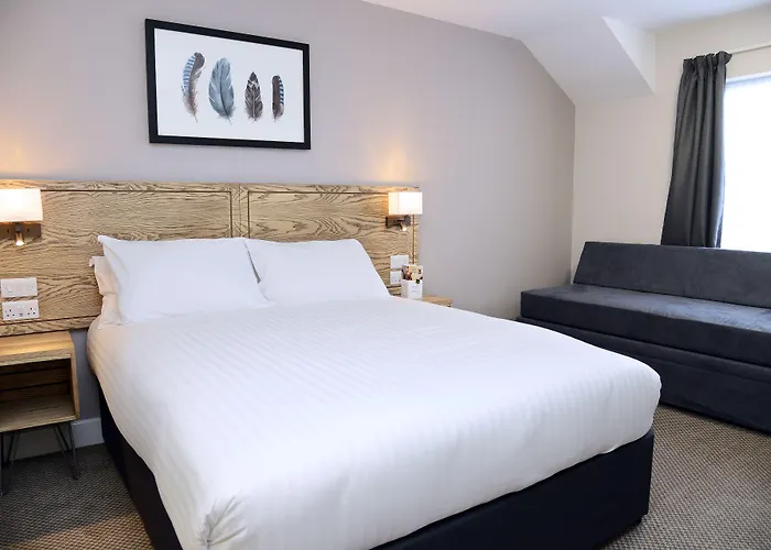 Paisley Pear, Brackley By Marston'S Inns
