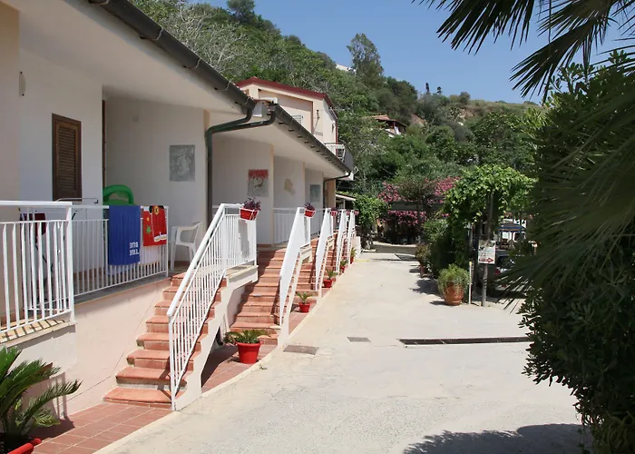 Quattro Scogli Villaggio Hotel
