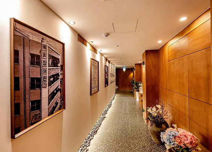 The Jade Hotel