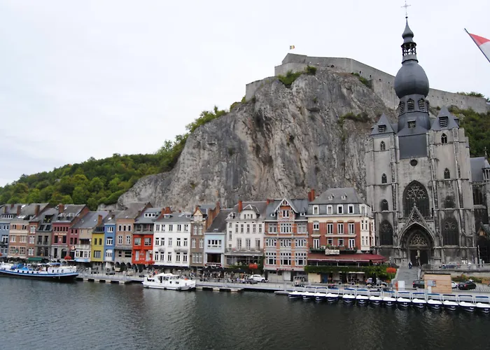 L'Inattendu "Sur La Croisette" Dinant Centre