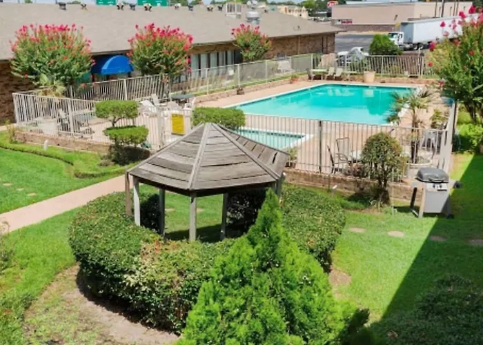 Oyo Hotel Tyler Lindale