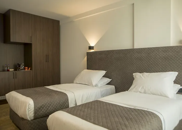 Qama Hotel