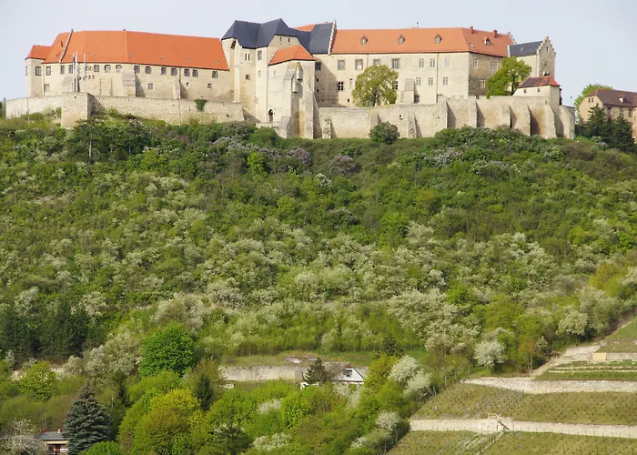 Warias Hotel Am Geiseltalsee - Naehe Merseburg Und Muecheln