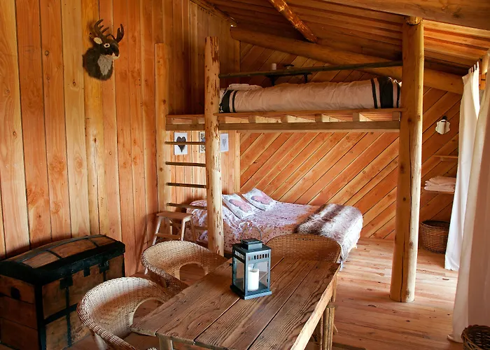 Auberge De La Tour De Brison