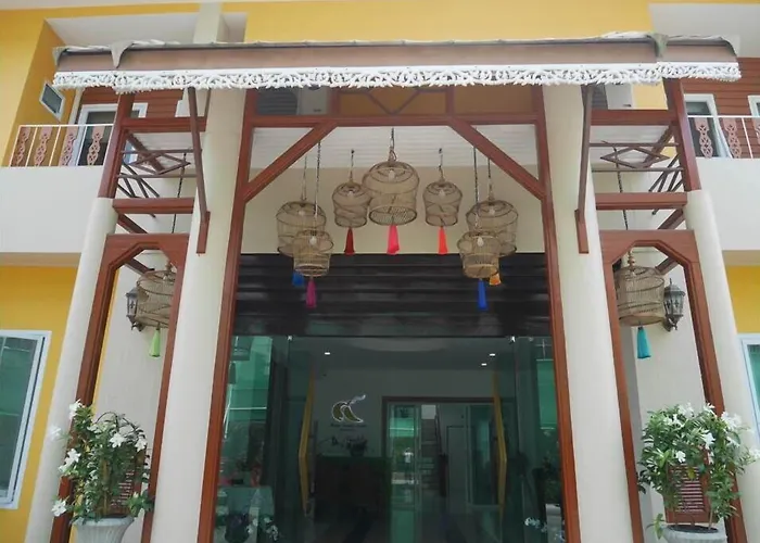 Nine Smiths Hotels Chiangmai