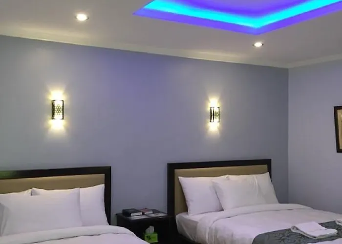 Maison Hotel