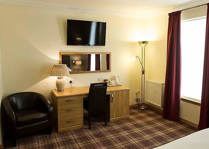 Somerton House Hotel