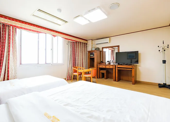 Newvera Hotel