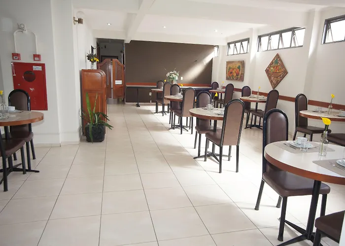 Laparos Hotel