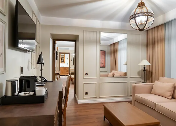 Best Western Plus Market Square Lviv