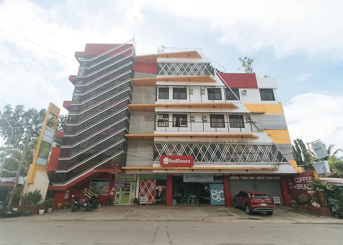 Reddoorz @ Benelio Suites Pavia Iloilo