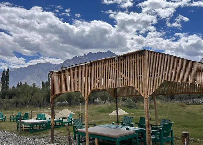Lokal Rooms X Skardu