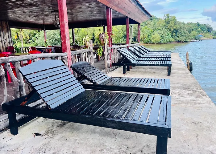 Koh Rong 71 Guesthouse