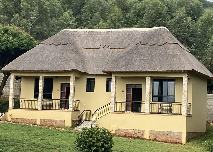 Stevalyn'S Ridge View Lodge