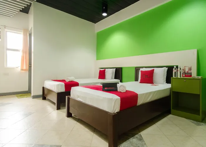 Reddoorz Near Waltermart Subic