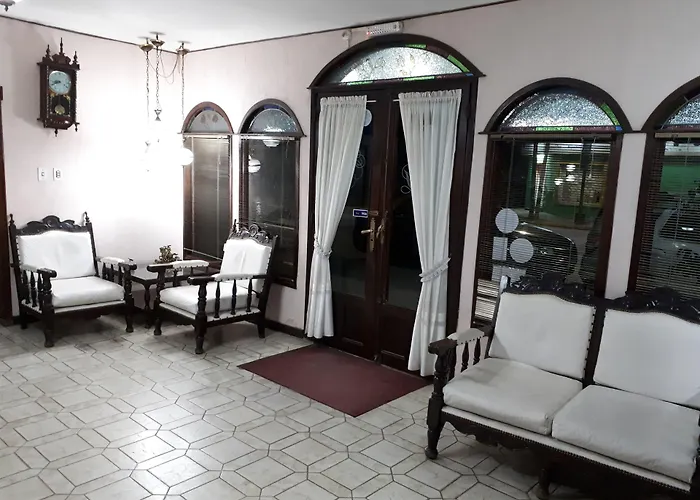 Hotel Alcázar
