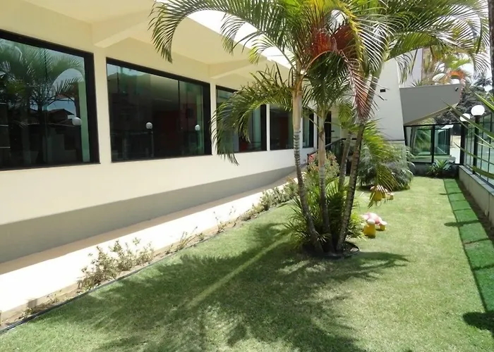 Thanharu Praia Hotel