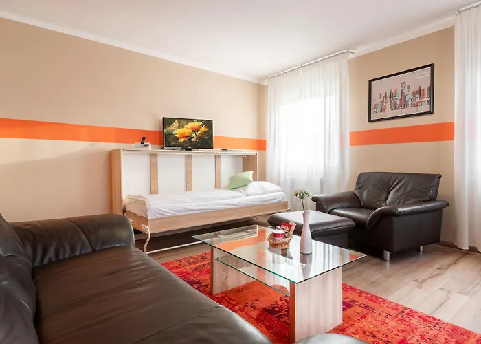 City Hotel