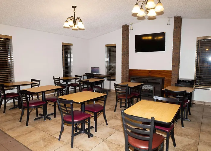 Super 8 By Wyndham Missoula/Brooks Street