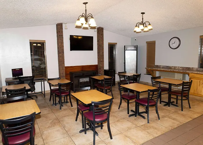 Super 8 By Wyndham Missoula/Brooks Street
