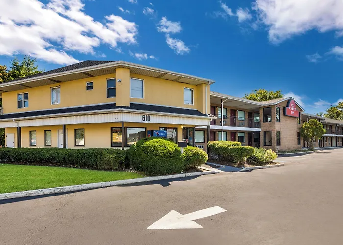 Red Carpet Inn Edison