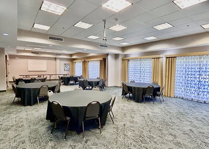 Holiday Inn Express & Suites Lexington By Ihg