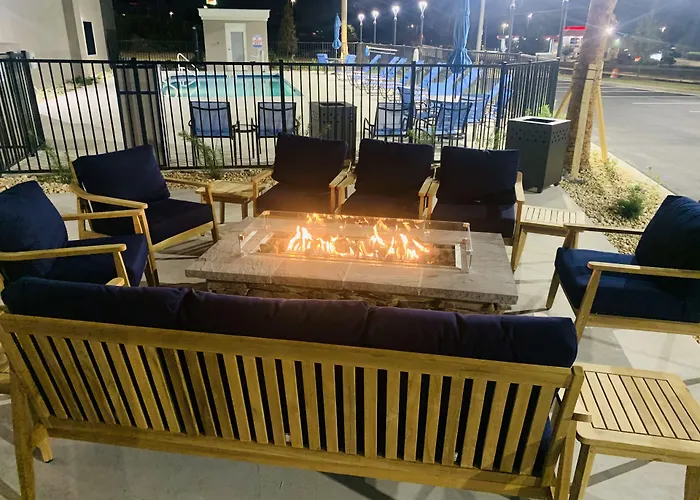 La Quinta Inn & Suites By Wyndham Valdosta