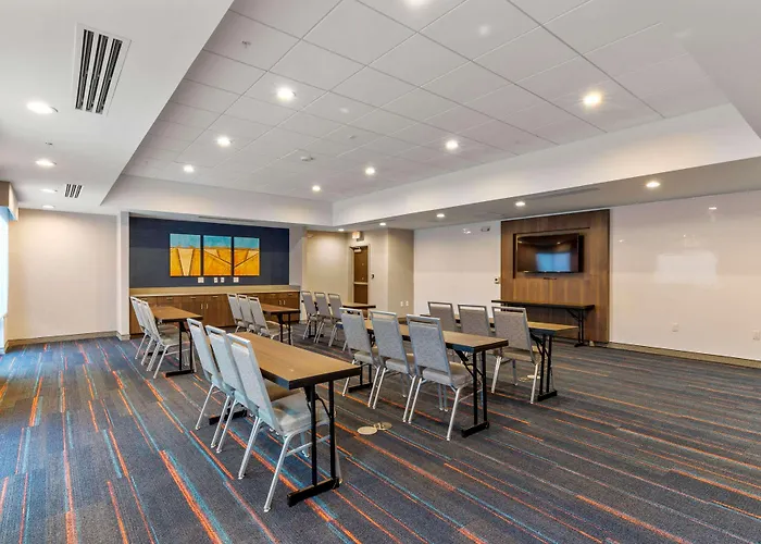 Hampton Inn Colorado Springs Northeast