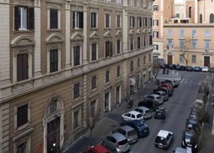 Catone District Hotel