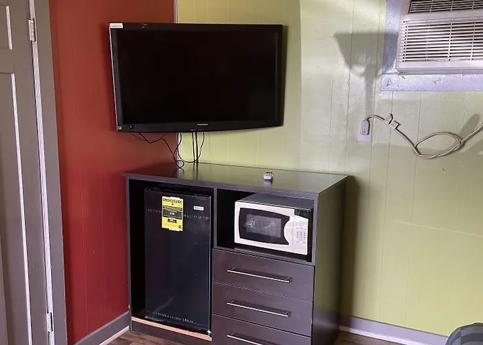 Budget Inn