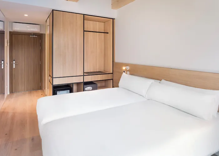 B&B HOTEL Guimarães