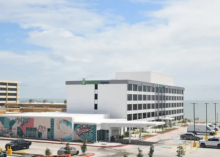 Holiday Inn Express Corpus Christi - Beachfront By Ihg