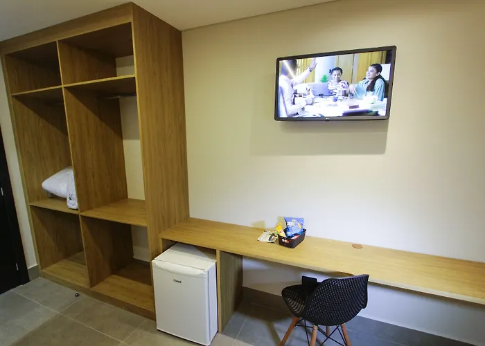 Neo Park Hotel