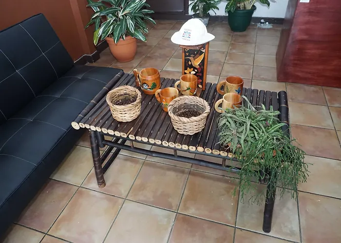Hotel El Tucan Alajuela