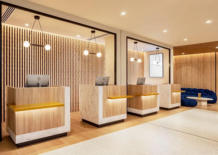 Courtyard By Marriott Paris Charles De Gaulle Central Airport