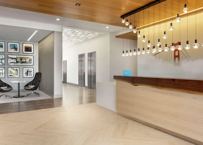 Hampton Inn & Suites San Mateo-San Francisco Airport