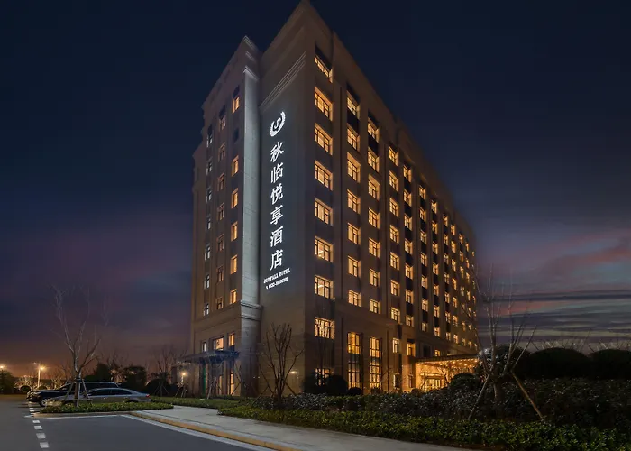 Joy Fall Hotel