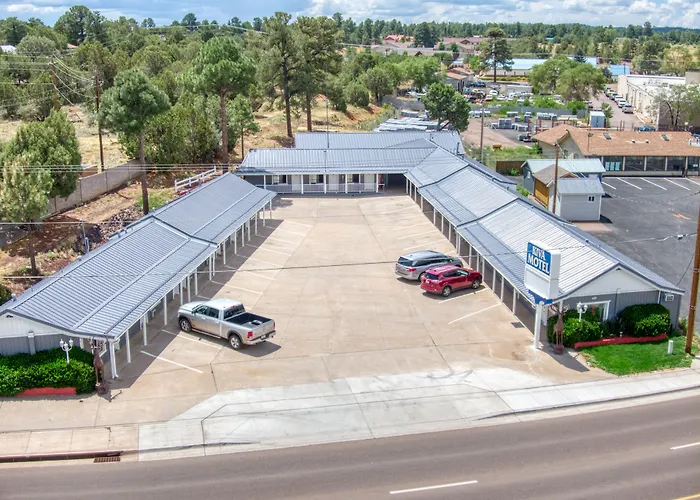 Kiva Motel