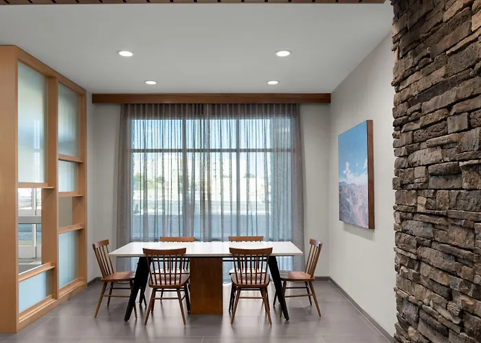 Fairfield By Marriott Inn & Suites Victorville